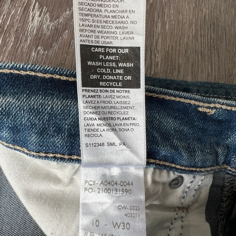 NWT Levi Strauss Signature High Rise Straight Jeans Size 10 W30 Comfort Stretch